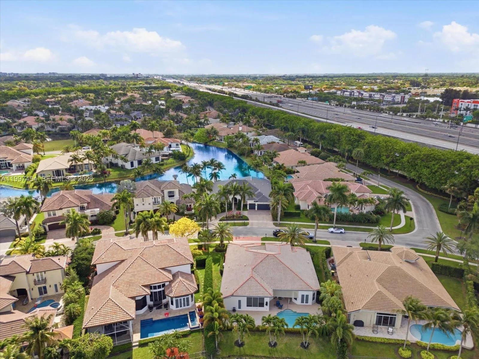 770 Leigh Palm Ave, Plantation, Florida 33324, Plantation, Florida 33324, 5 Bedrooms Bedrooms, ,5 BathroomsBathrooms,Residential,For Sale,770 Leigh Palm Ave, Plantation, Florida 33324,A11997454