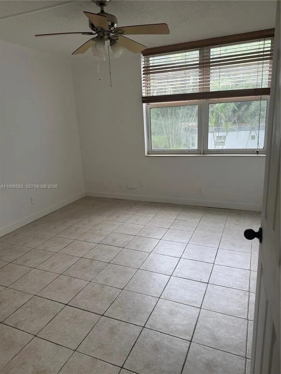 9410 Live Oak Pl 205, Davie, Florida 33324, Davie, Florida 33324, 2 Bedrooms Bedrooms, ,2 BathroomsBathrooms,Residential Lease,For Rent,9410 Live Oak Pl 205, Davie, Florida 33324,A11996583