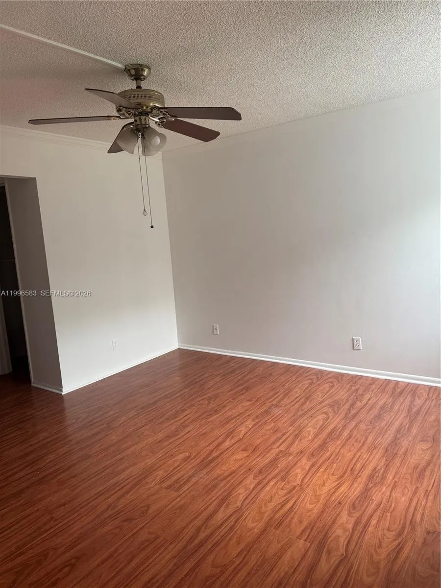 9410 Live Oak Pl 205, Davie, Florida 33324, Davie, Florida 33324, 2 Bedrooms Bedrooms, ,2 BathroomsBathrooms,Residential Lease,For Rent,9410 Live Oak Pl 205, Davie, Florida 33324,A11996583