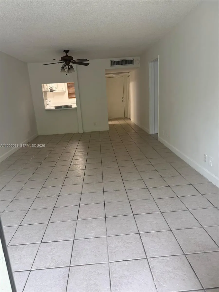 9410 Live Oak Pl 205, Davie, Florida 33324, Davie, Florida 33324, 2 Bedrooms Bedrooms, ,2 BathroomsBathrooms,Residential Lease,For Rent,9410 Live Oak Pl 205, Davie, Florida 33324,A11996583