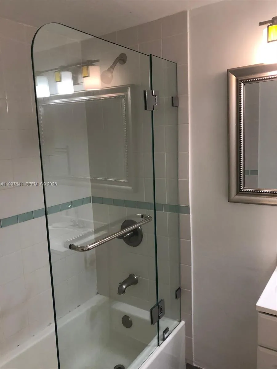2750 Ne 183rd St 801, Aventura, Florida 33160, Aventura, Florida 33160, 1 Bedroom Bedrooms, ,1 BathroomBathrooms,Residential Lease,For Rent,2750 Ne 183rd St 801, Aventura, Florida 33160,A11997641
