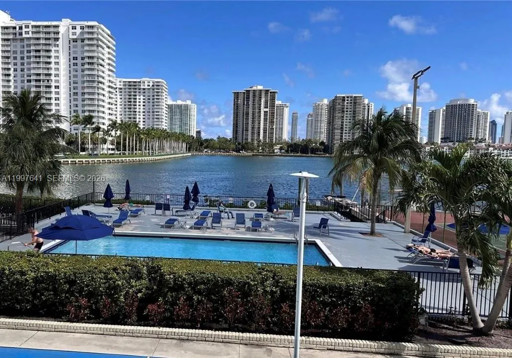 2750 Ne 183rd St 801, Aventura, Florida 33160, Aventura, Florida 33160, 1 Bedroom Bedrooms, ,1 BathroomBathrooms,Residential Lease,For Rent,2750 Ne 183rd St 801, Aventura, Florida 33160,A11997641