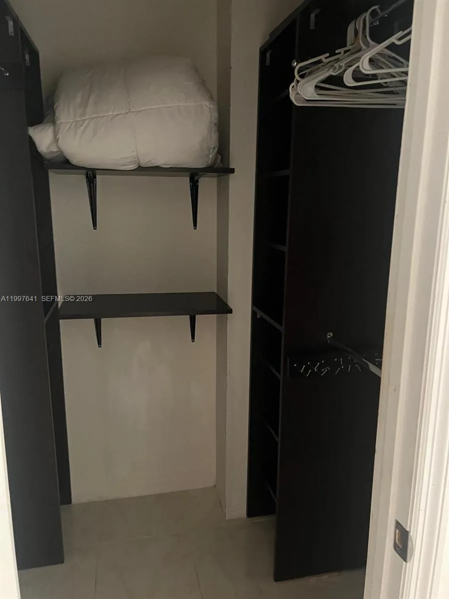 2750 Ne 183rd St 801, Aventura, Florida 33160, Aventura, Florida 33160, 1 Bedroom Bedrooms, ,1 BathroomBathrooms,Residential Lease,For Rent,2750 Ne 183rd St 801, Aventura, Florida 33160,A11997641