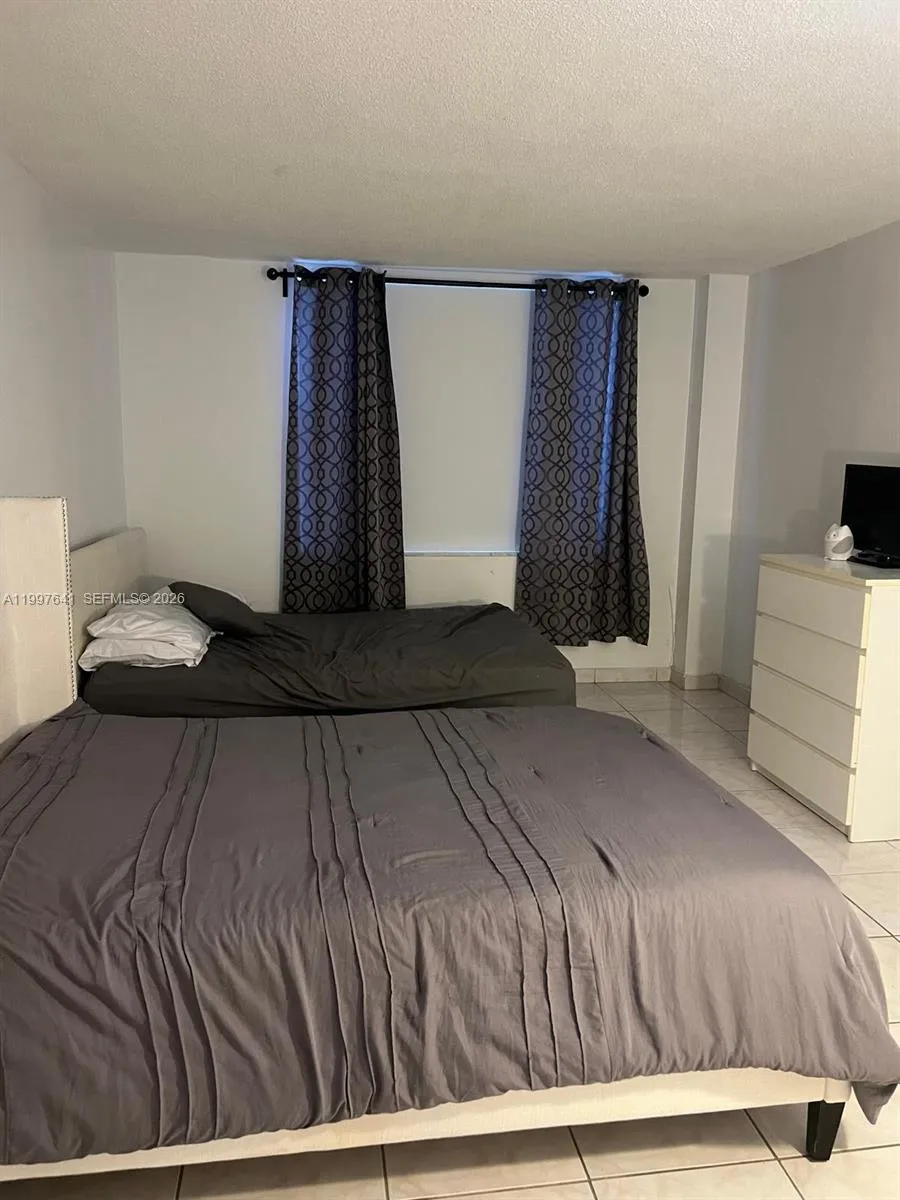 2750 Ne 183rd St 801, Aventura, Florida 33160, Aventura, Florida 33160, 1 Bedroom Bedrooms, ,1 BathroomBathrooms,Residential Lease,For Rent,2750 Ne 183rd St 801, Aventura, Florida 33160,A11997641