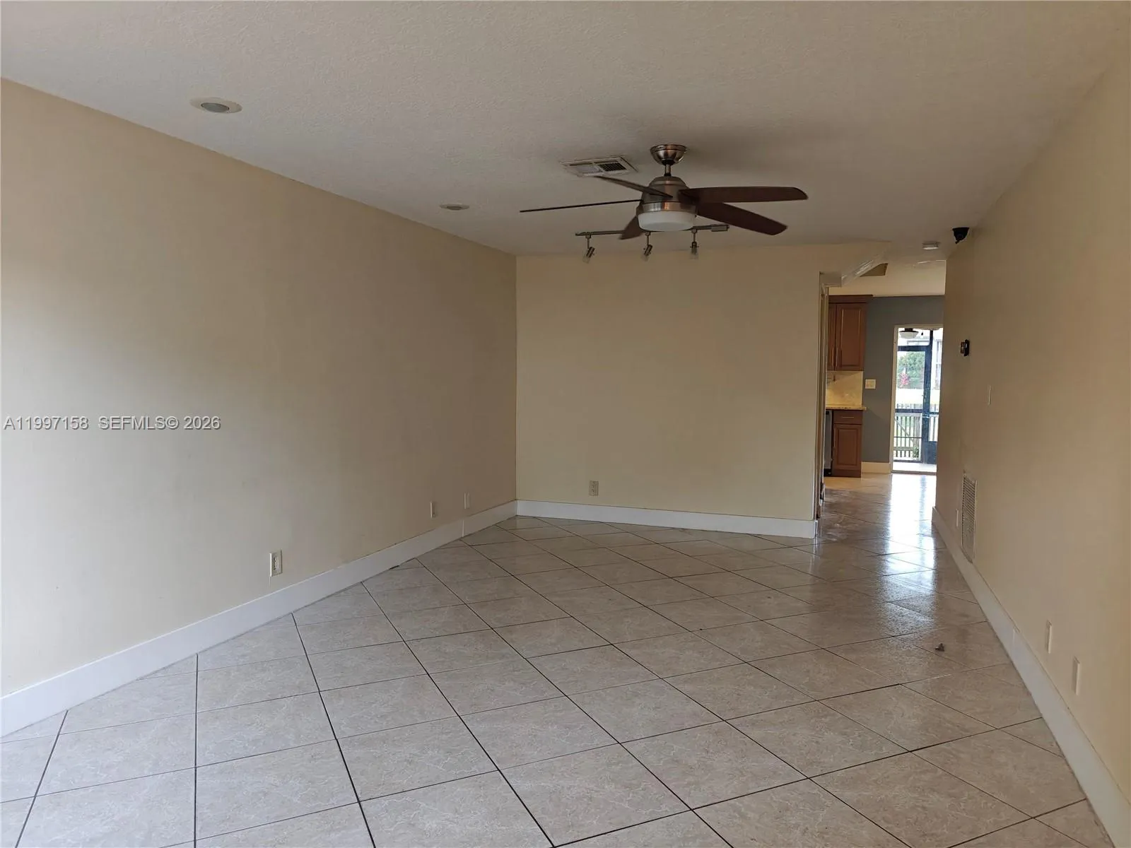 9803 Nw 37th St, Sunrise, Florida 33351, Sunrise, Florida 33351, 3 Bedrooms Bedrooms, ,2 BathroomsBathrooms,Residential,For Sale,9803 Nw 37th St, Sunrise, Florida 33351,A11997158