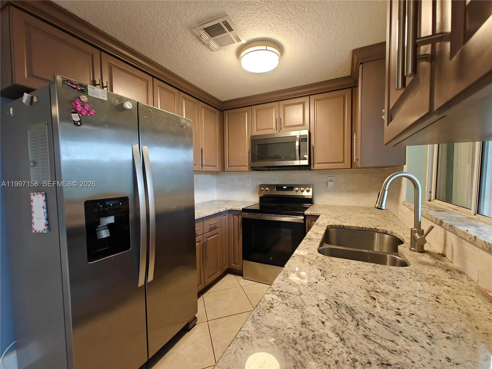 9803 Nw 37th St, Sunrise, Florida 33351, Sunrise, Florida 33351, 3 Bedrooms Bedrooms, ,2 BathroomsBathrooms,Residential,For Sale,9803 Nw 37th St, Sunrise, Florida 33351,A11997158