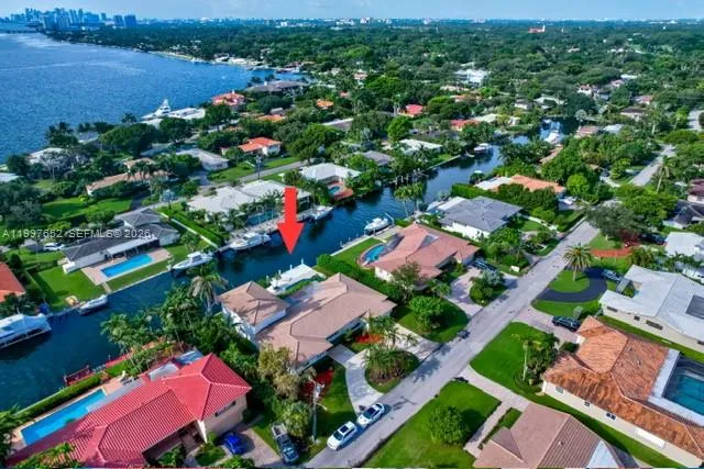 1400 Ne 103rd St, Miami Shores, Florida 33138, Miami Shores, Florida 33138, 6 Bedrooms Bedrooms, ,4 BathroomsBathrooms,Residential Lease,For Rent,1400 Ne 103rd St, Miami Shores, Florida 33138,A11997652