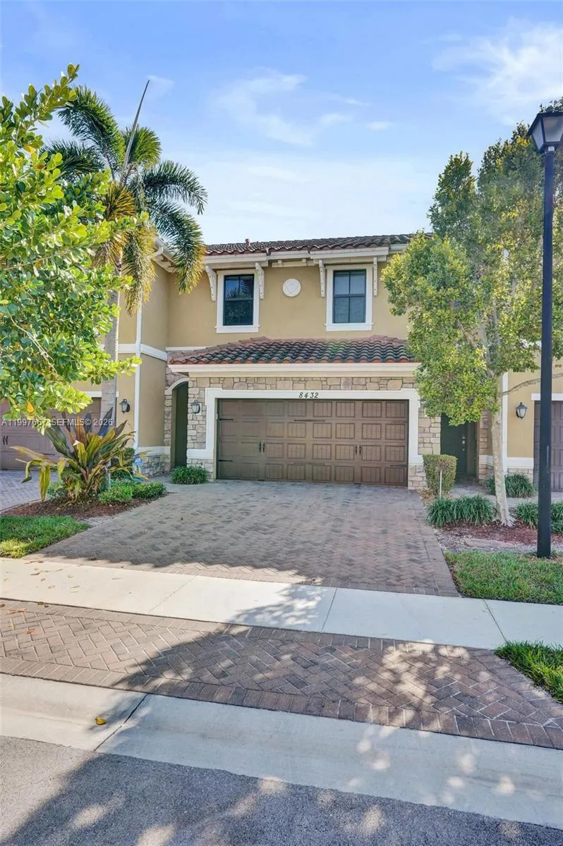 8432 Blue Cove Way, Parkland, Florida 33076, Parkland, Florida 33076, 3 Bedrooms Bedrooms, ,2 BathroomsBathrooms,Residential Lease,For Rent,8432 Blue Cove Way, Parkland, Florida 33076,A11997667