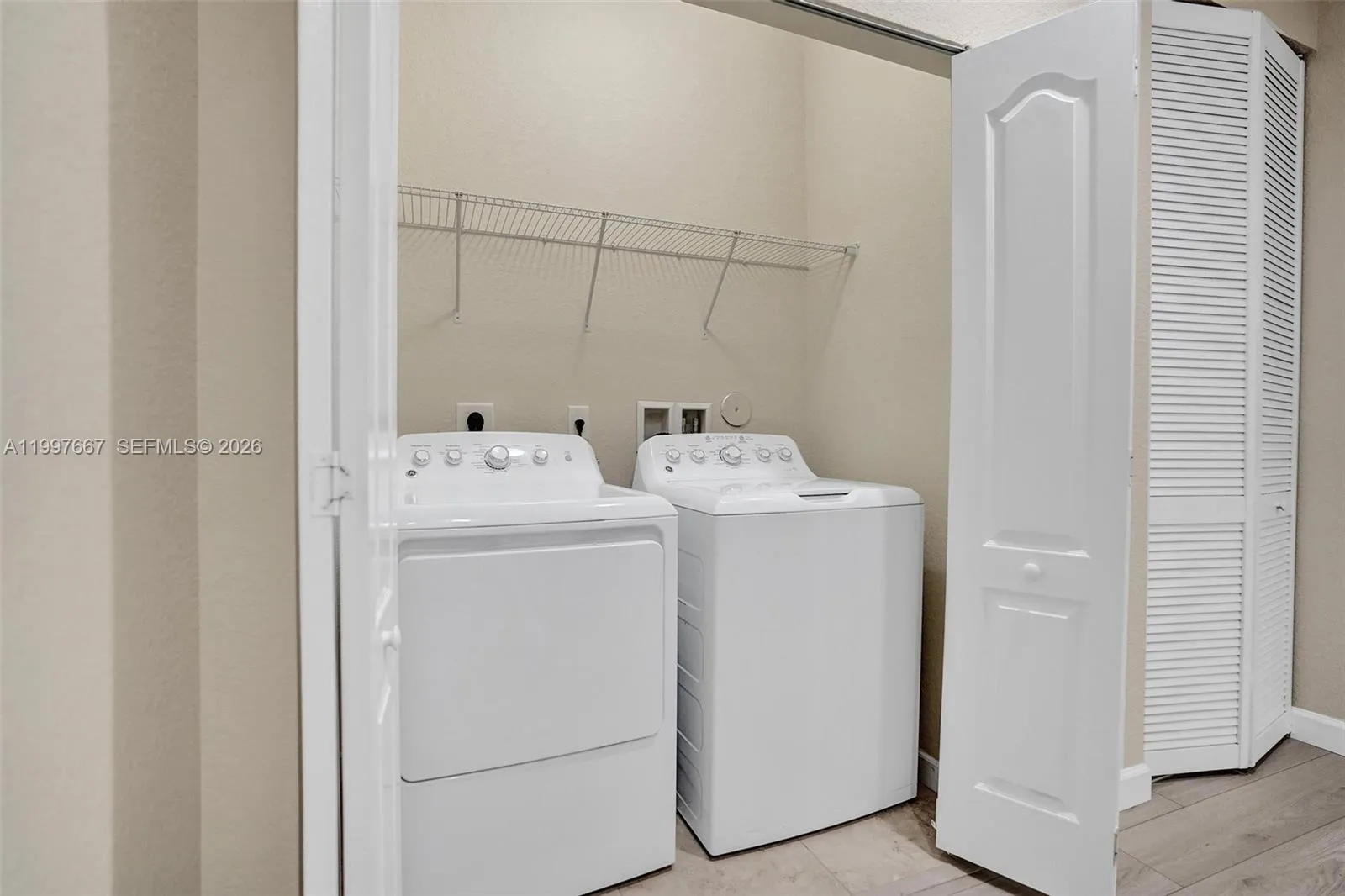 8432 Blue Cove Way, Parkland, Florida 33076, Parkland, Florida 33076, 3 Bedrooms Bedrooms, ,2 BathroomsBathrooms,Residential Lease,For Rent,8432 Blue Cove Way, Parkland, Florida 33076,A11997667