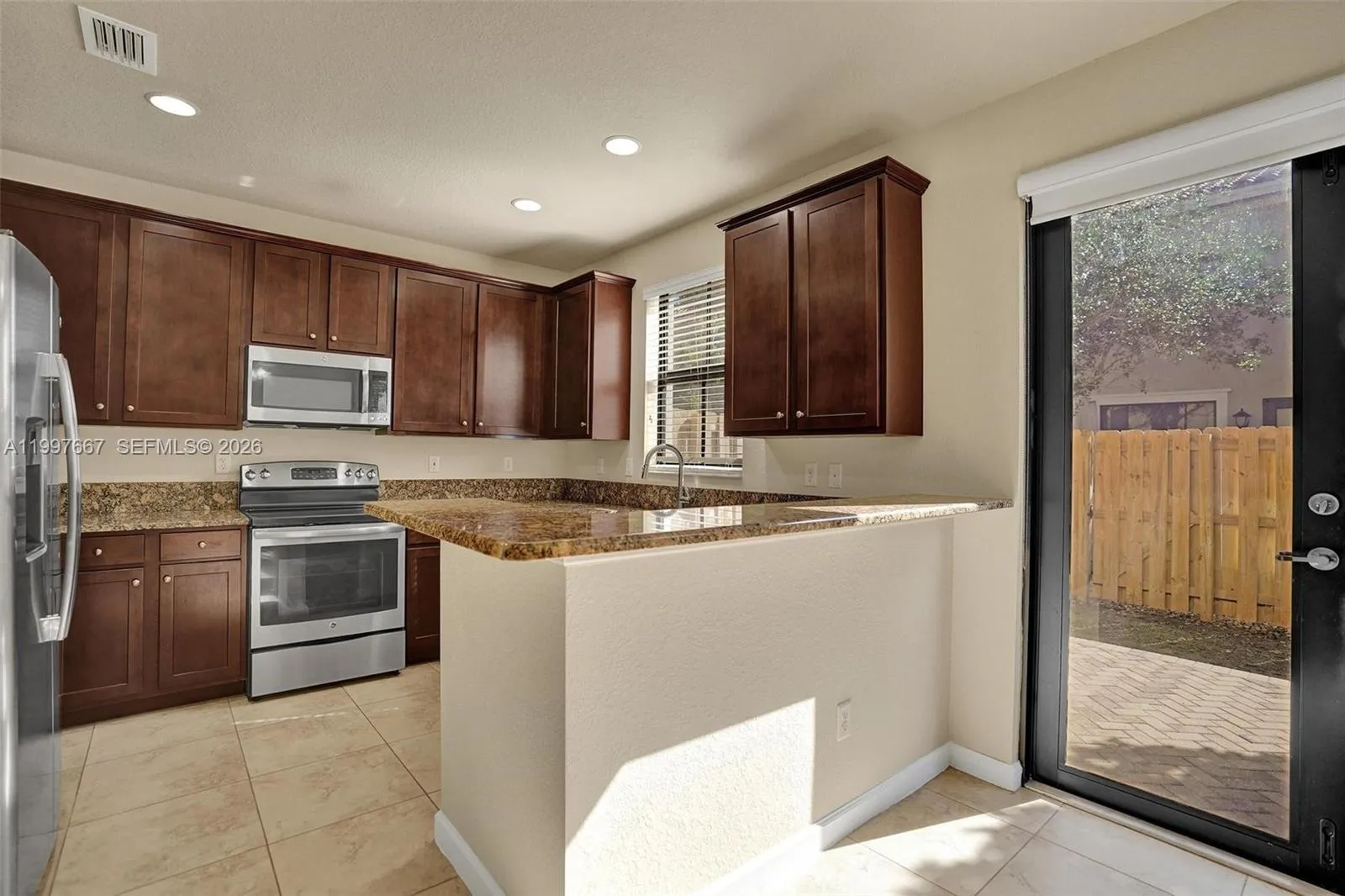 8432 Blue Cove Way, Parkland, Florida 33076, Parkland, Florida 33076, 3 Bedrooms Bedrooms, ,2 BathroomsBathrooms,Residential Lease,For Rent,8432 Blue Cove Way, Parkland, Florida 33076,A11997667