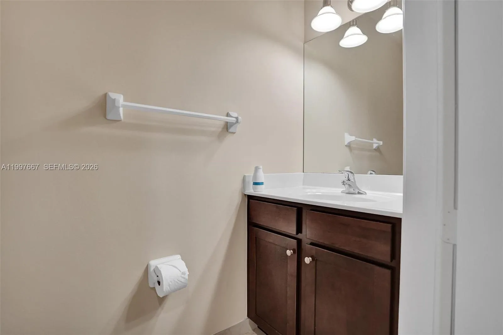 8432 Blue Cove Way, Parkland, Florida 33076, Parkland, Florida 33076, 3 Bedrooms Bedrooms, ,2 BathroomsBathrooms,Residential Lease,For Rent,8432 Blue Cove Way, Parkland, Florida 33076,A11997667