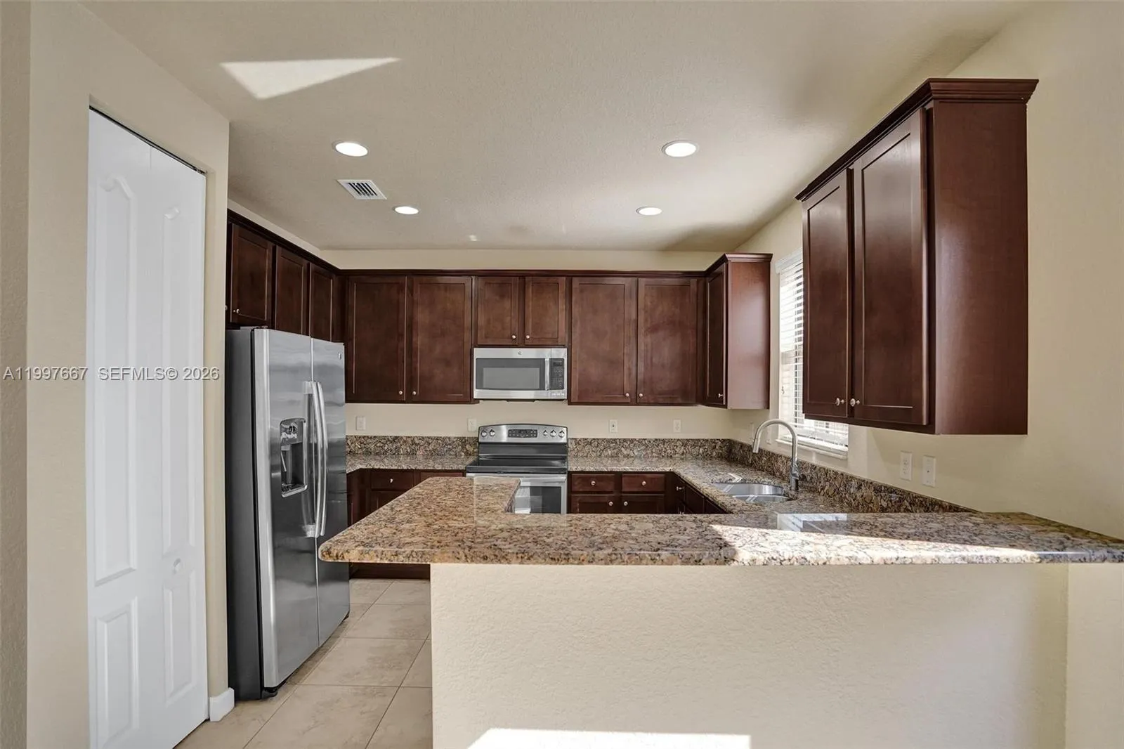 8432 Blue Cove Way, Parkland, Florida 33076, Parkland, Florida 33076, 3 Bedrooms Bedrooms, ,2 BathroomsBathrooms,Residential Lease,For Rent,8432 Blue Cove Way, Parkland, Florida 33076,A11997667