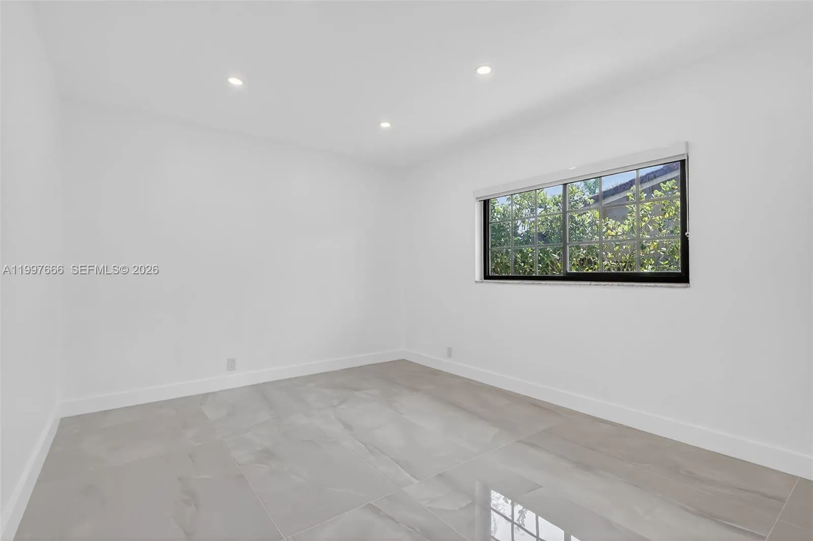 607 Layne Blvd, Hallandale Beach, Florida 33009, Hallandale Beach, Florida 33009, 5 Bedrooms Bedrooms, ,4 BathroomsBathrooms,Residential,For Sale,607 Layne Blvd, Hallandale Beach, Florida 33009,A11997666