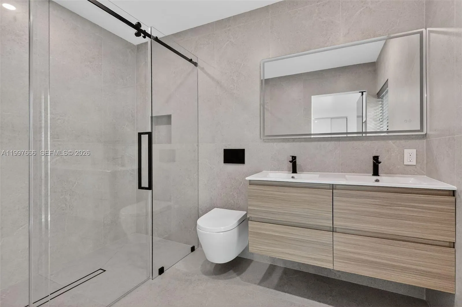 607 Layne Blvd, Hallandale Beach, Florida 33009, Hallandale Beach, Florida 33009, 5 Bedrooms Bedrooms, ,4 BathroomsBathrooms,Residential,For Sale,607 Layne Blvd, Hallandale Beach, Florida 33009,A11997666