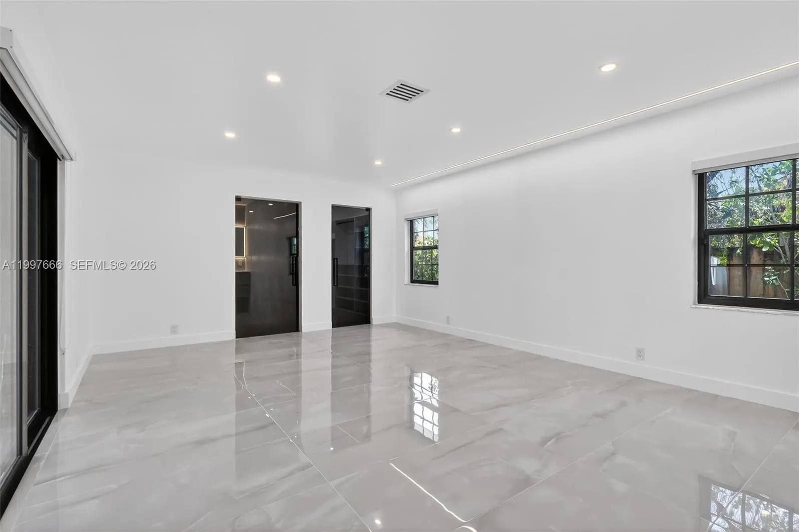 607 Layne Blvd, Hallandale Beach, Florida 33009, Hallandale Beach, Florida 33009, 5 Bedrooms Bedrooms, ,4 BathroomsBathrooms,Residential,For Sale,607 Layne Blvd, Hallandale Beach, Florida 33009,A11997666