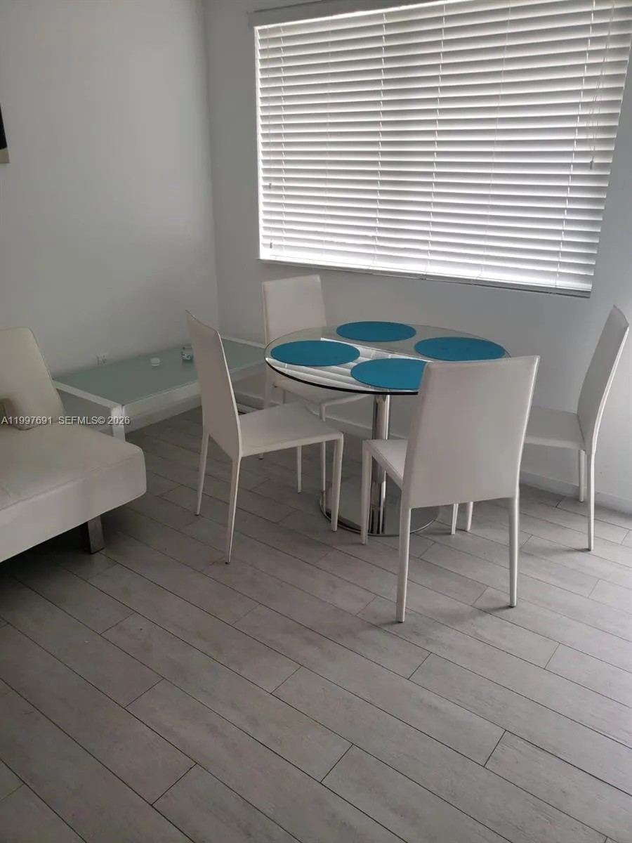 1601 Meridian Ave 105, Miami Beach, Florida 33139, Miami Beach, Florida 33139, 1 Bedroom Bedrooms, ,1 BathroomBathrooms,Residential Lease,For Rent,1601 Meridian Ave 105, Miami Beach, Florida 33139,A11997691