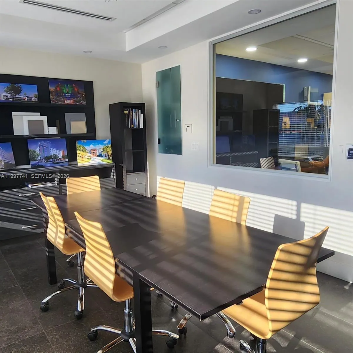 2441 Nw 93 104-b, Doral, Florida 33172, Doral, Florida 33172, ,Commercial Lease,For Rent,2441 Nw 93 104-b, Doral, Florida 33172,A11997741