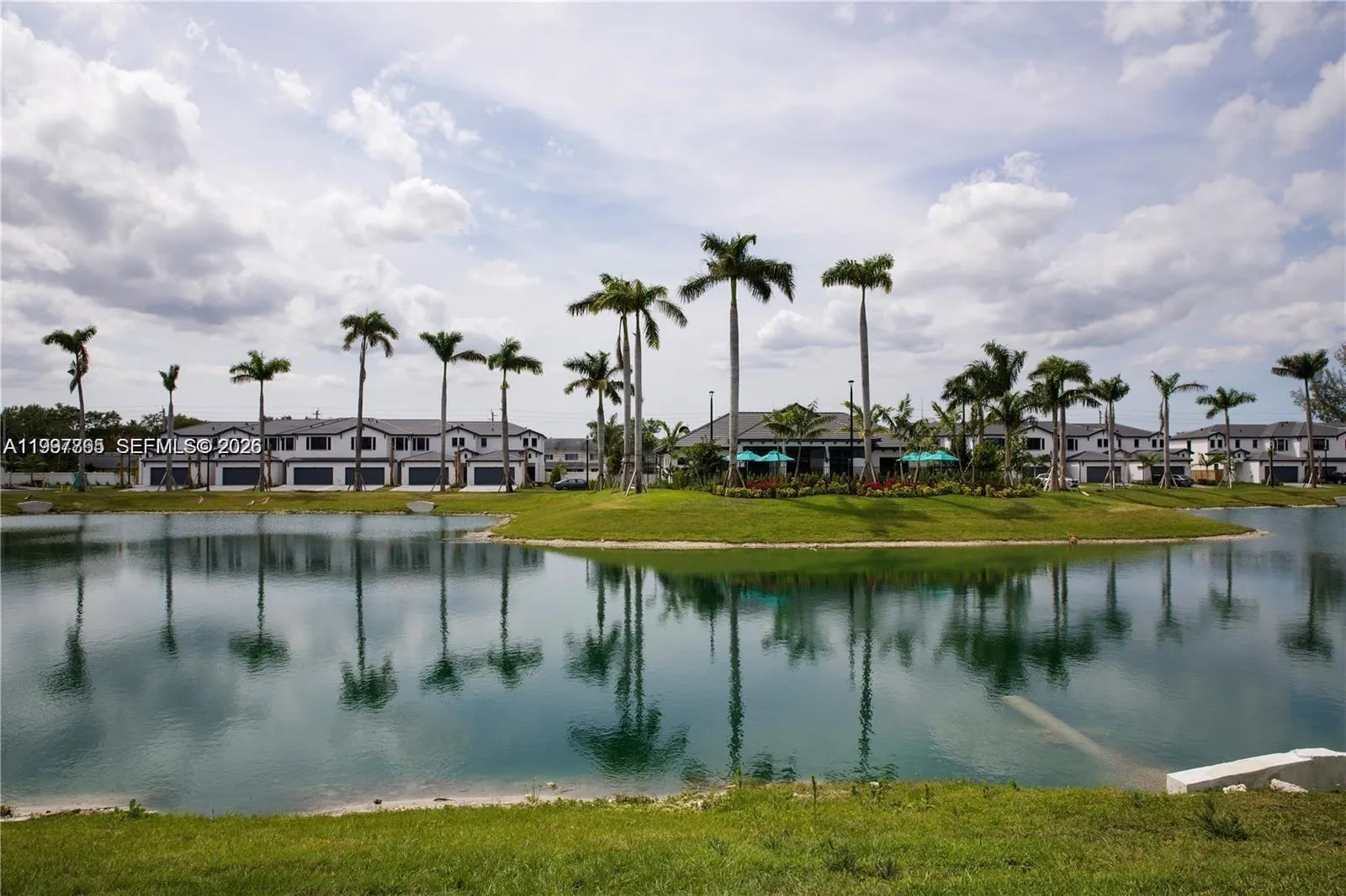 5001 Peacock Way 5838, Dania Beach, Florida 33312, Dania Beach, Florida 33312, 3 Bedrooms Bedrooms, ,2 BathroomsBathrooms,Residential Lease,For Rent,5001 Peacock Way 5838, Dania Beach, Florida 33312,A11997765