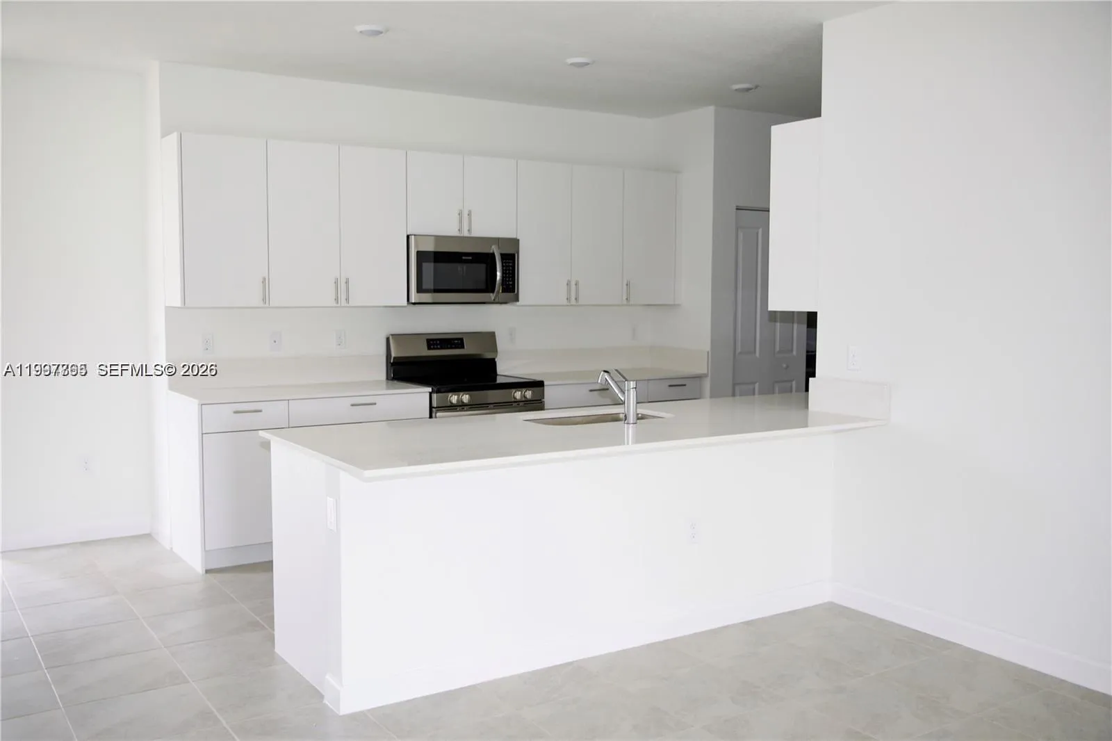 5001 Peacock Way 5838, Dania Beach, Florida 33312, Dania Beach, Florida 33312, 3 Bedrooms Bedrooms, ,2 BathroomsBathrooms,Residential Lease,For Rent,5001 Peacock Way 5838, Dania Beach, Florida 33312,A11997765