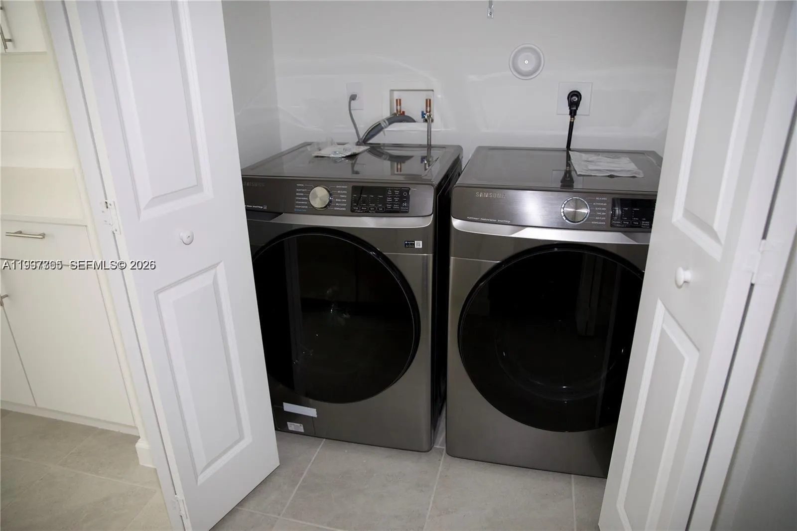 5001 Peacock Way 5838, Dania Beach, Florida 33312, Dania Beach, Florida 33312, 3 Bedrooms Bedrooms, ,2 BathroomsBathrooms,Residential Lease,For Rent,5001 Peacock Way 5838, Dania Beach, Florida 33312,A11997765