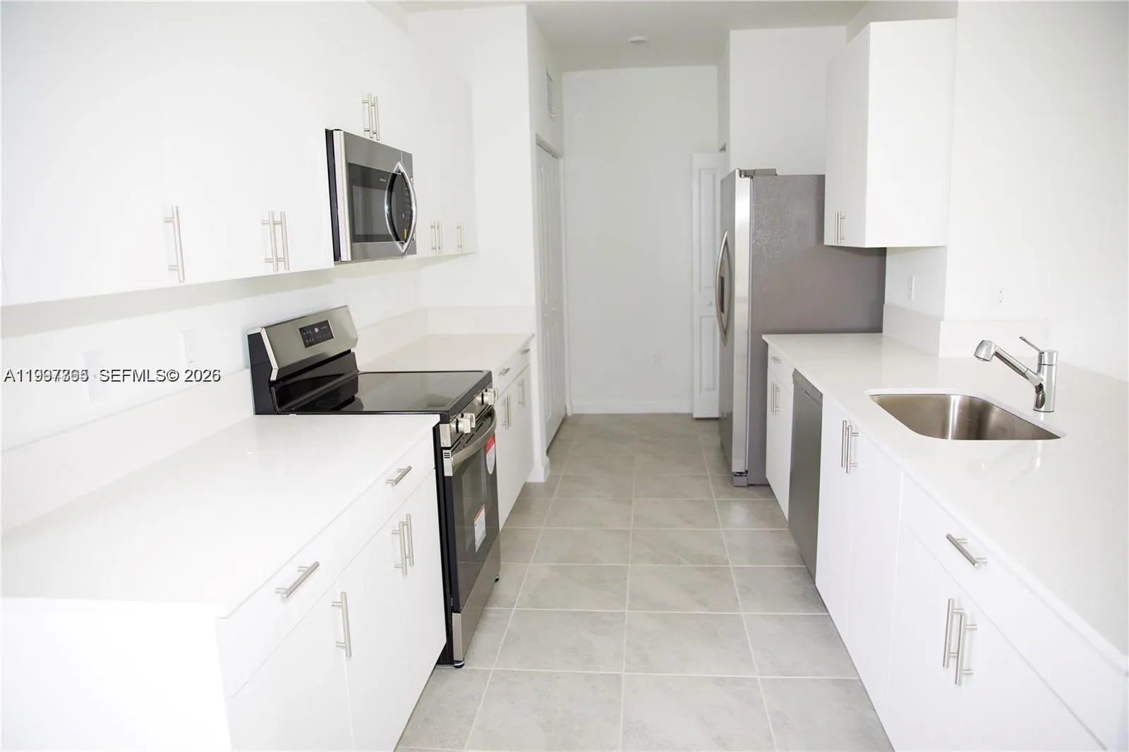 5001 Peacock Way 5838, Dania Beach, Florida 33312, Dania Beach, Florida 33312, 3 Bedrooms Bedrooms, ,2 BathroomsBathrooms,Residential Lease,For Rent,5001 Peacock Way 5838, Dania Beach, Florida 33312,A11997765