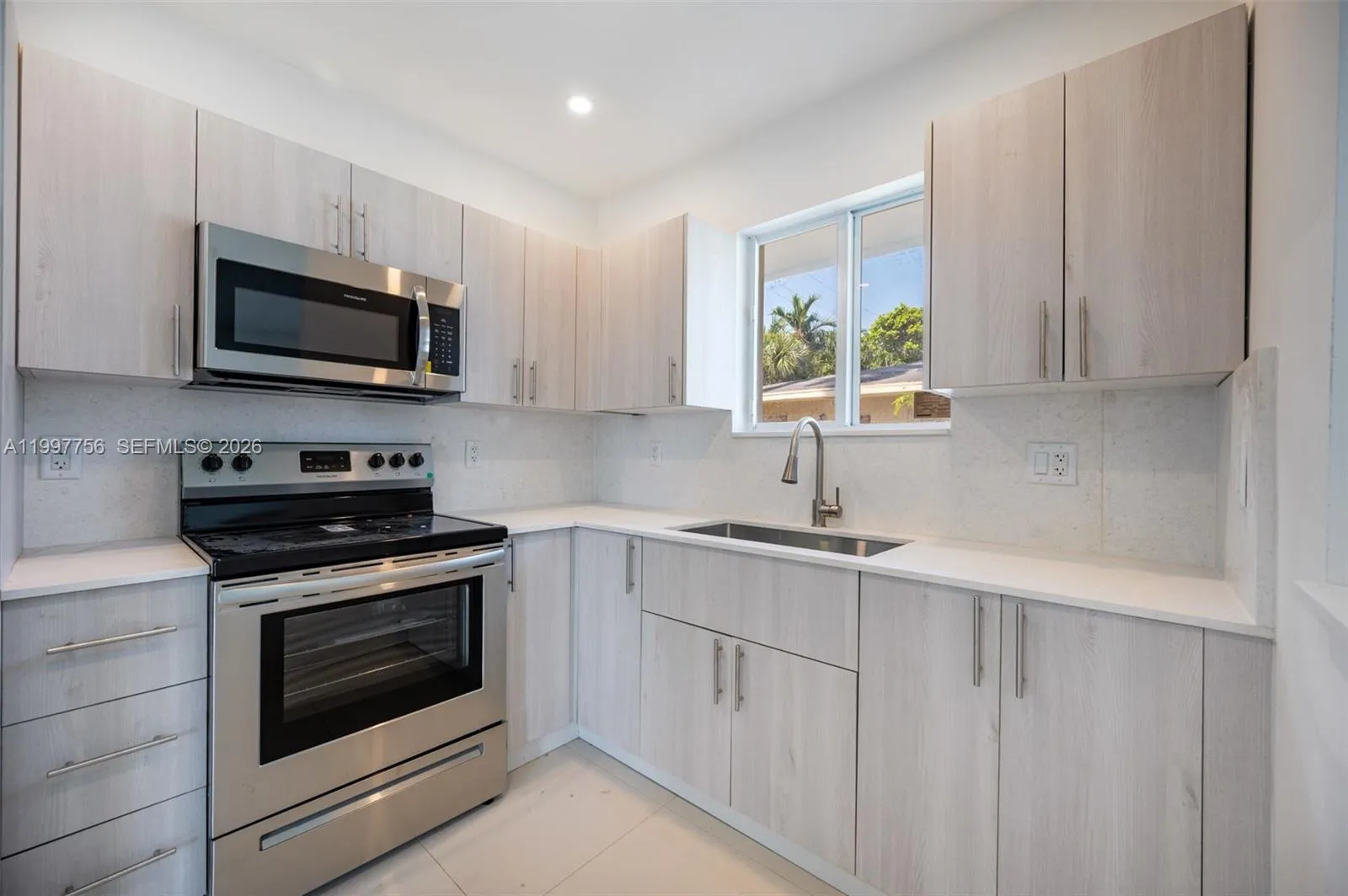 1080 Ne 80th St 2, Miami, Florida 33138, Miami, Florida 33138, 1 Bedroom Bedrooms, ,1 BathroomBathrooms,Residential Lease,For Rent,1080 Ne 80th St 2, Miami, Florida 33138,A11997756