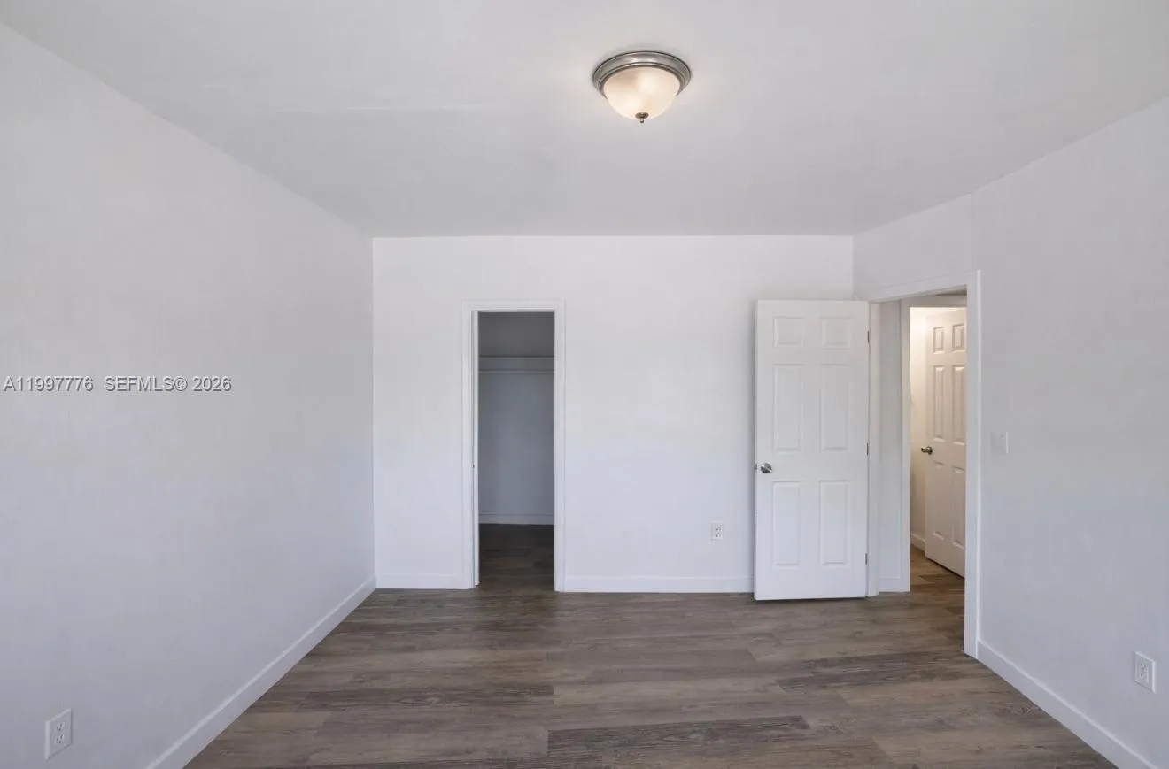 7271 Gary Ave 26, Miami Beach, Florida 33141, Miami Beach, Florida 33141, 1 Bedroom Bedrooms, ,1 BathroomBathrooms,Residential Lease,For Rent,7271 Gary Ave 26, Miami Beach, Florida 33141,A11997776