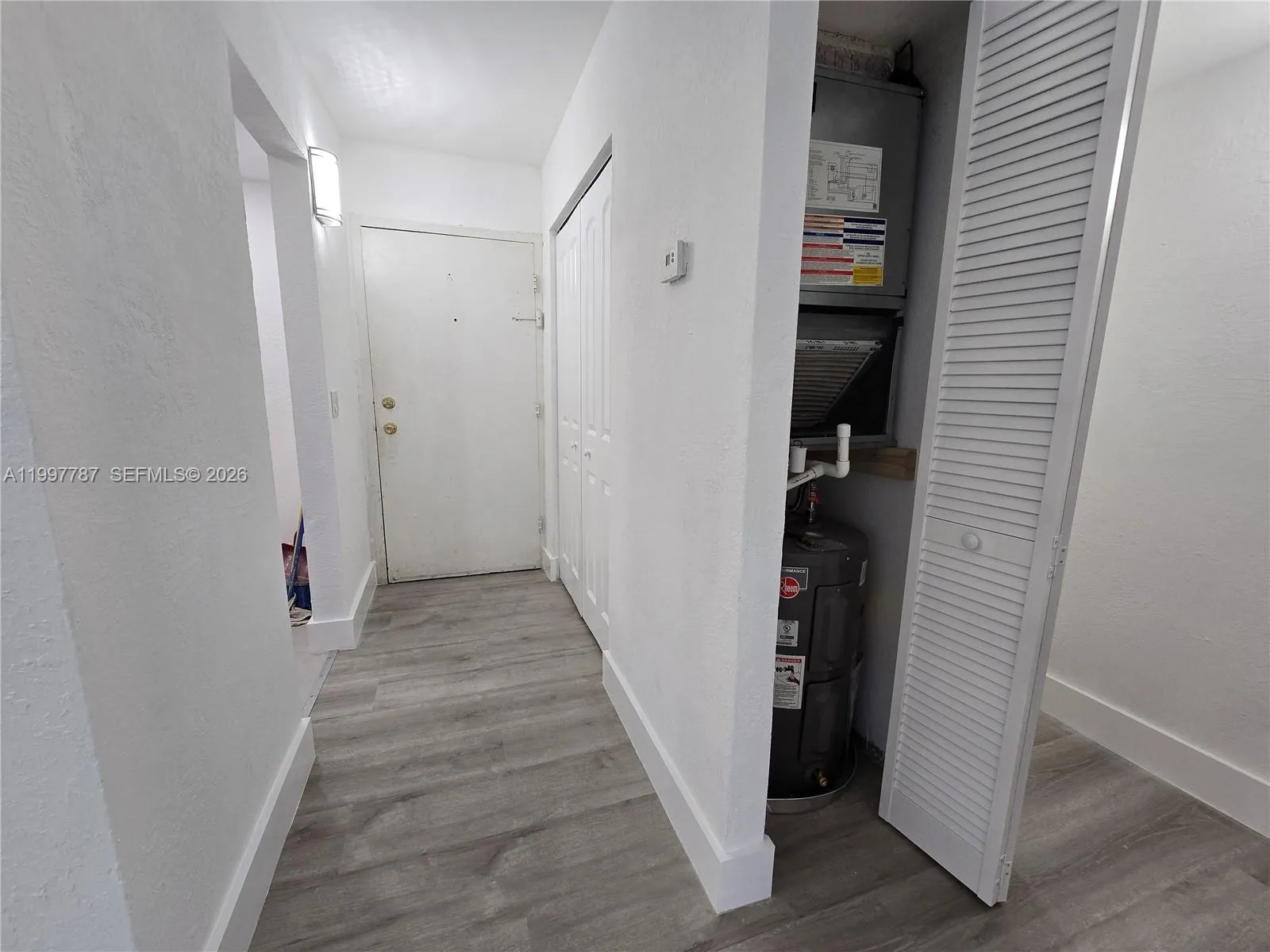4550 Nw 9th St 304e, Miami, Florida 33126, Miami, Florida 33126, 1 Bedroom Bedrooms, ,1 BathroomBathrooms,Residential Lease,For Rent,4550 Nw 9th St 304e, Miami, Florida 33126,A11997787