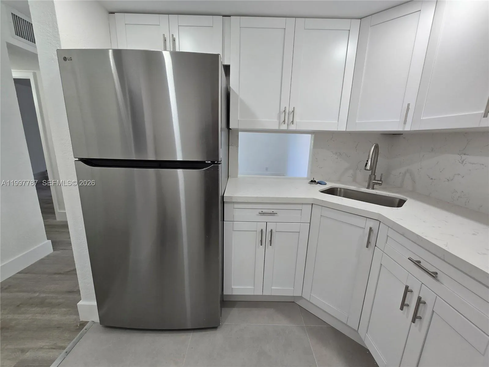 4550 Nw 9th St 304e, Miami, Florida 33126, Miami, Florida 33126, 1 Bedroom Bedrooms, ,1 BathroomBathrooms,Residential Lease,For Rent,4550 Nw 9th St 304e, Miami, Florida 33126,A11997787