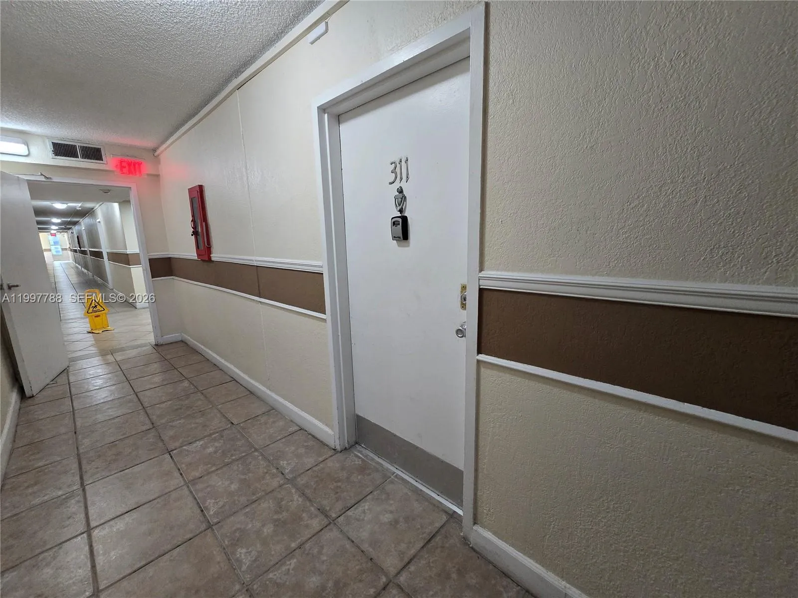 4550 Nw 9th St 311e, Miami, Florida 33126, Miami, Florida 33126, 1 Bedroom Bedrooms, ,1 BathroomBathrooms,Residential Lease,For Rent,4550 Nw 9th St 311e, Miami, Florida 33126,A11997788