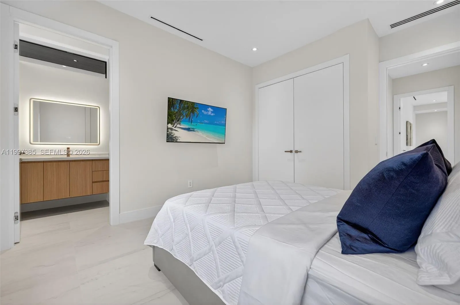 2757 Ne 34 Street, Fort Lauderdale, Florida 33306, Fort Lauderdale, Florida 33306, 4 Bedrooms Bedrooms, ,4 BathroomsBathrooms,Residential,For Sale,2757 Ne 34 Street, Fort Lauderdale, Florida 33306,A11997385