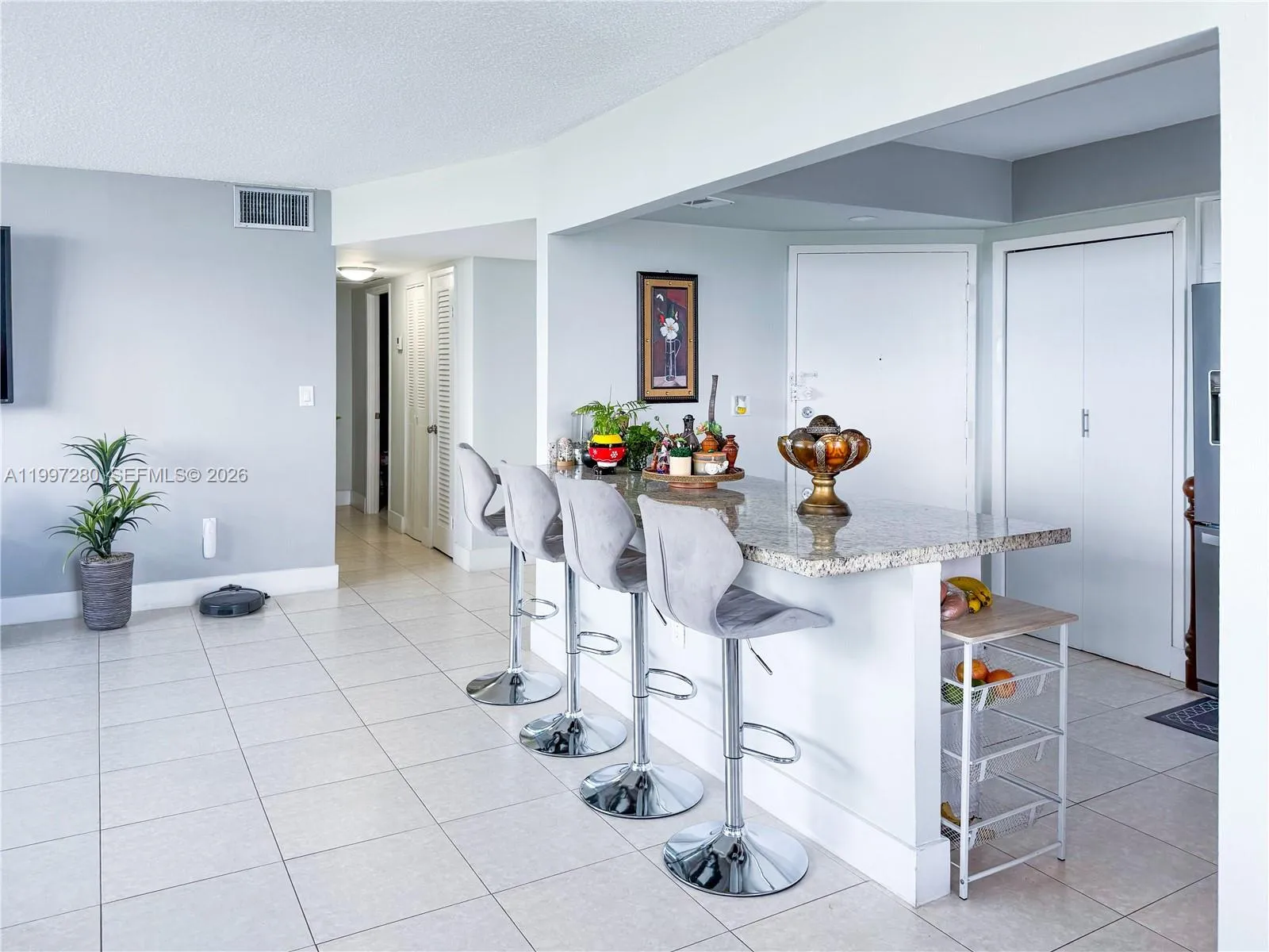 1301 Ne Miami Gardens Dr 1406w, Miami, Florida 331, Miami, Florida 33179, 2 Bedrooms Bedrooms, ,2 BathroomsBathrooms,Residential,For Sale,1301 Ne Miami Gardens Dr 1406w, Miami, Florida 331,A11997280