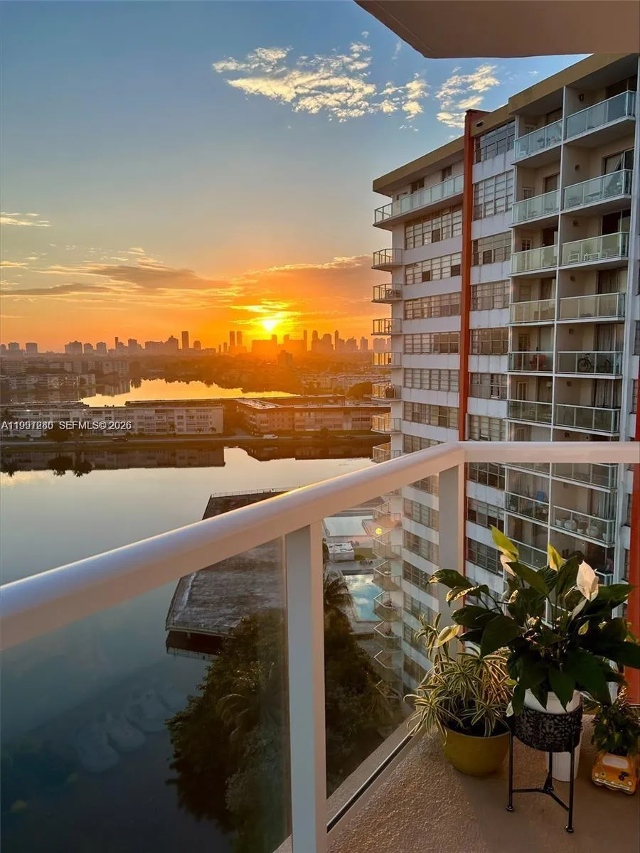 1301 Ne Miami Gardens Dr 1406w, Miami, Florida 331, Miami, Florida 33179, 2 Bedrooms Bedrooms, ,2 BathroomsBathrooms,Residential,For Sale,1301 Ne Miami Gardens Dr 1406w, Miami, Florida 331,A11997280