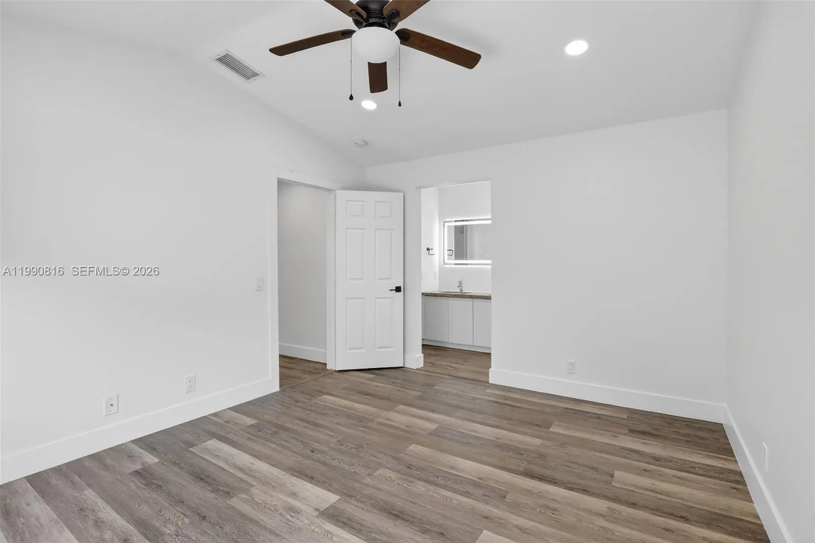 4219 Cherrywood Ct, Weston, Florida 33331, Weston, Florida 33331, 3 Bedrooms Bedrooms, ,2 BathroomsBathrooms,Residential,For Sale,4219 Cherrywood Ct, Weston, Florida 33331,A11990816