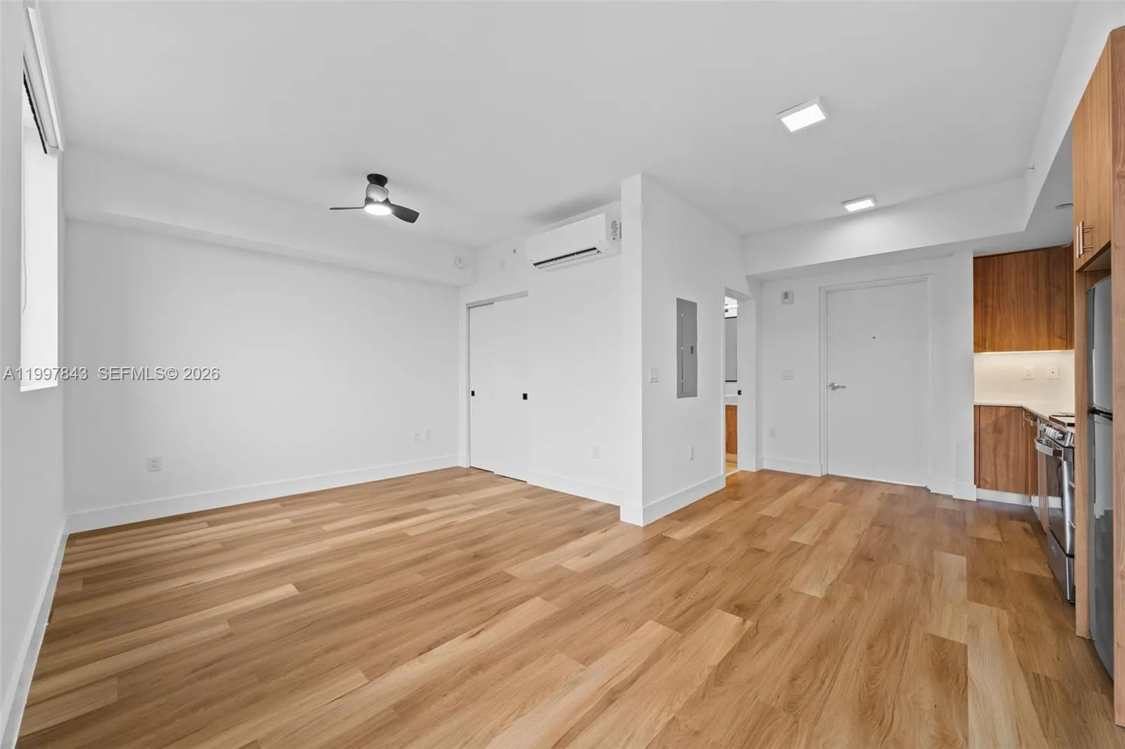 650 Sw 1st St 304, Miami, Florida 33130, Miami, Florida 33130, ,1 BathroomBathrooms,Residential Lease,For Rent,650 Sw 1st St 304, Miami, Florida 33130,A11997843