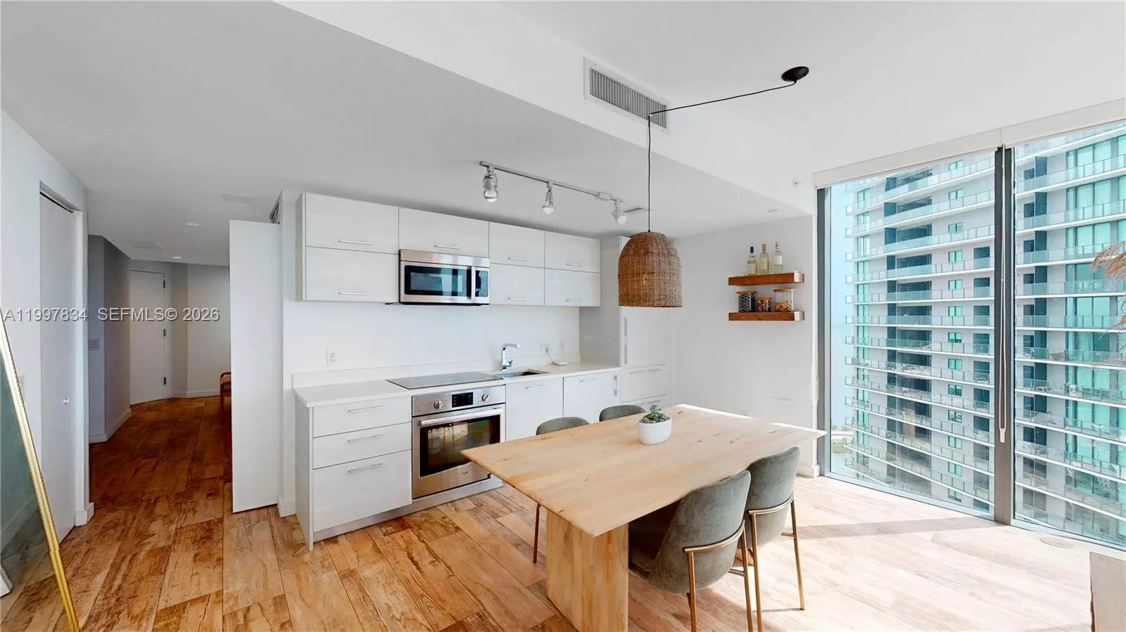 650 Ne 32nd St 4607, Miami, Florida 33137, Miami, Florida 33137, 1 Bedroom Bedrooms, ,2 BathroomsBathrooms,Residential Lease,For Rent,650 Ne 32nd St 4607, Miami, Florida 33137,A11997834