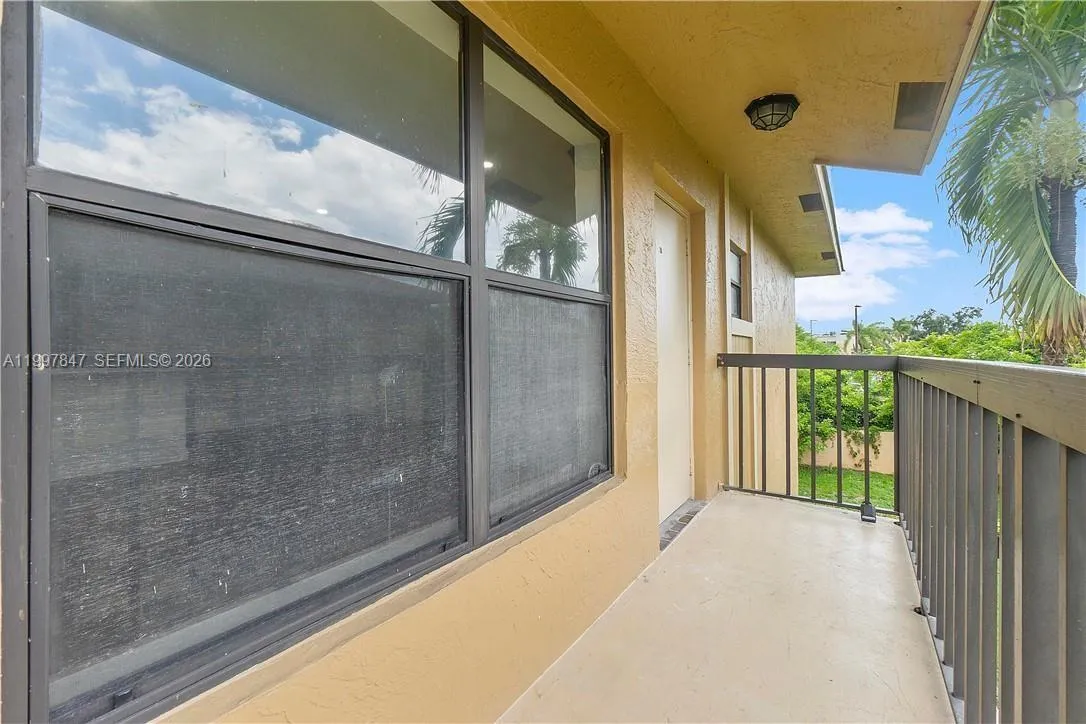 6690 W 26th Ct 23-16, Hialeah, Florida 33016, Hialeah, Florida 33016, 2 Bedrooms Bedrooms, ,2 BathroomsBathrooms,Residential Lease,For Rent,6690 W 26th Ct 23-16, Hialeah, Florida 33016,A11997847