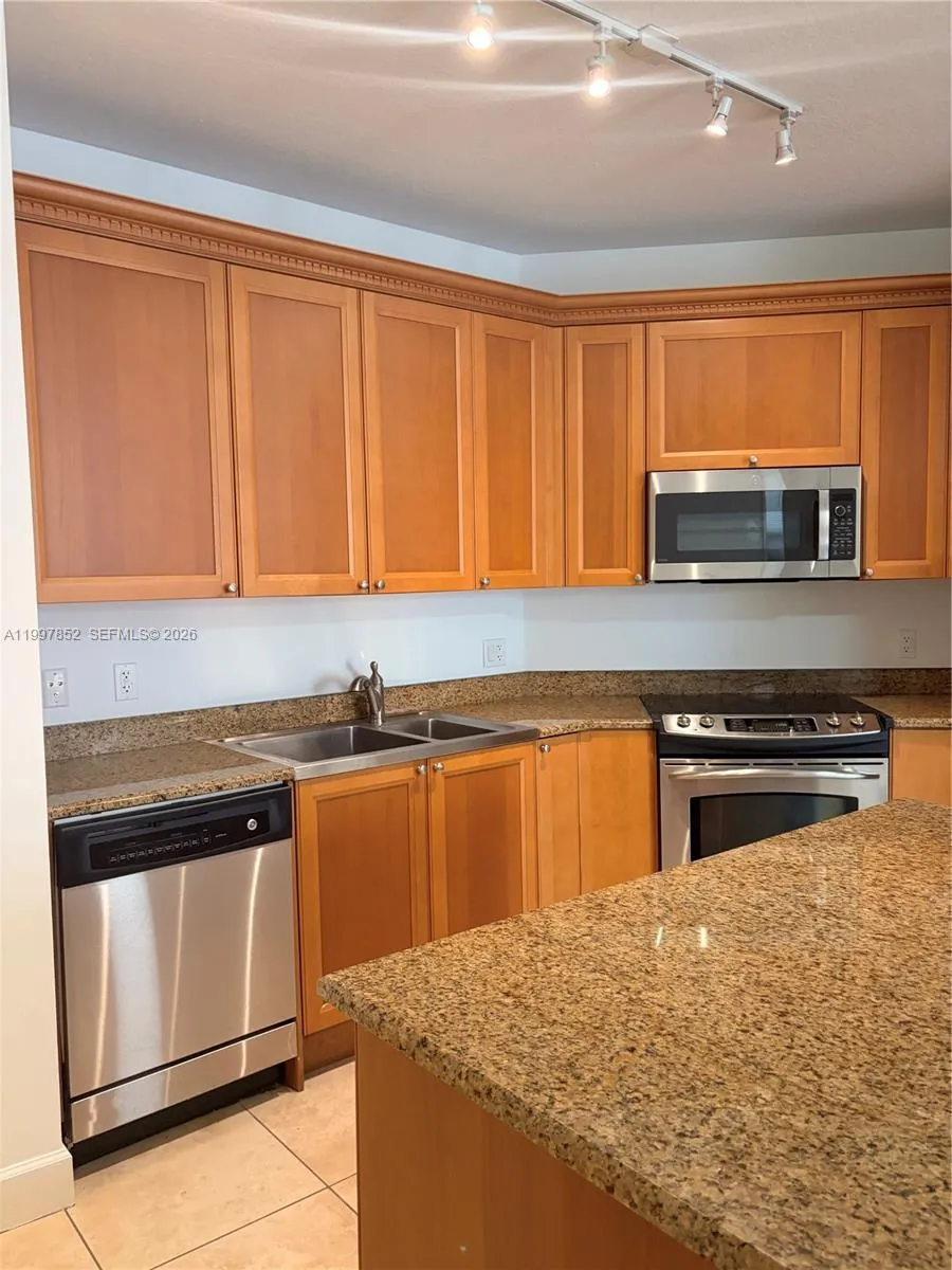 55 Merrick Way 534, Coral Gables, Florida 33134, Coral Gables, Florida 33134, 1 Bedroom Bedrooms, ,1 BathroomBathrooms,Residential Lease,For Rent,55 Merrick Way 534, Coral Gables, Florida 33134,A11997852
