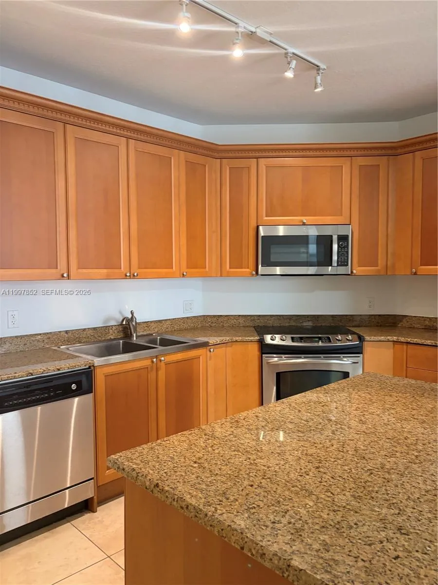 55 Merrick Way 534, Coral Gables, Florida 33134, Coral Gables, Florida 33134, 1 Bedroom Bedrooms, ,1 BathroomBathrooms,Residential Lease,For Rent,55 Merrick Way 534, Coral Gables, Florida 33134,A11997852