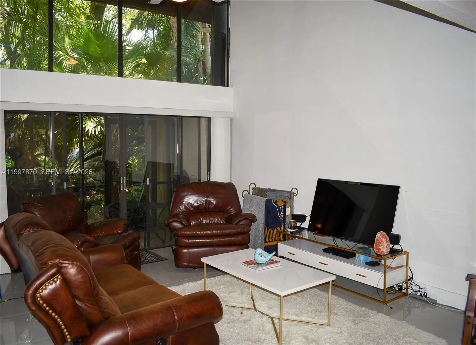 19420 Ne 26th Ave 123d, Miami, Florida 33180, Miami, Florida 33180, 3 Bedrooms Bedrooms, ,2 BathroomsBathrooms,Residential Lease,For Rent,19420 Ne 26th Ave 123d, Miami, Florida 33180,A11997870