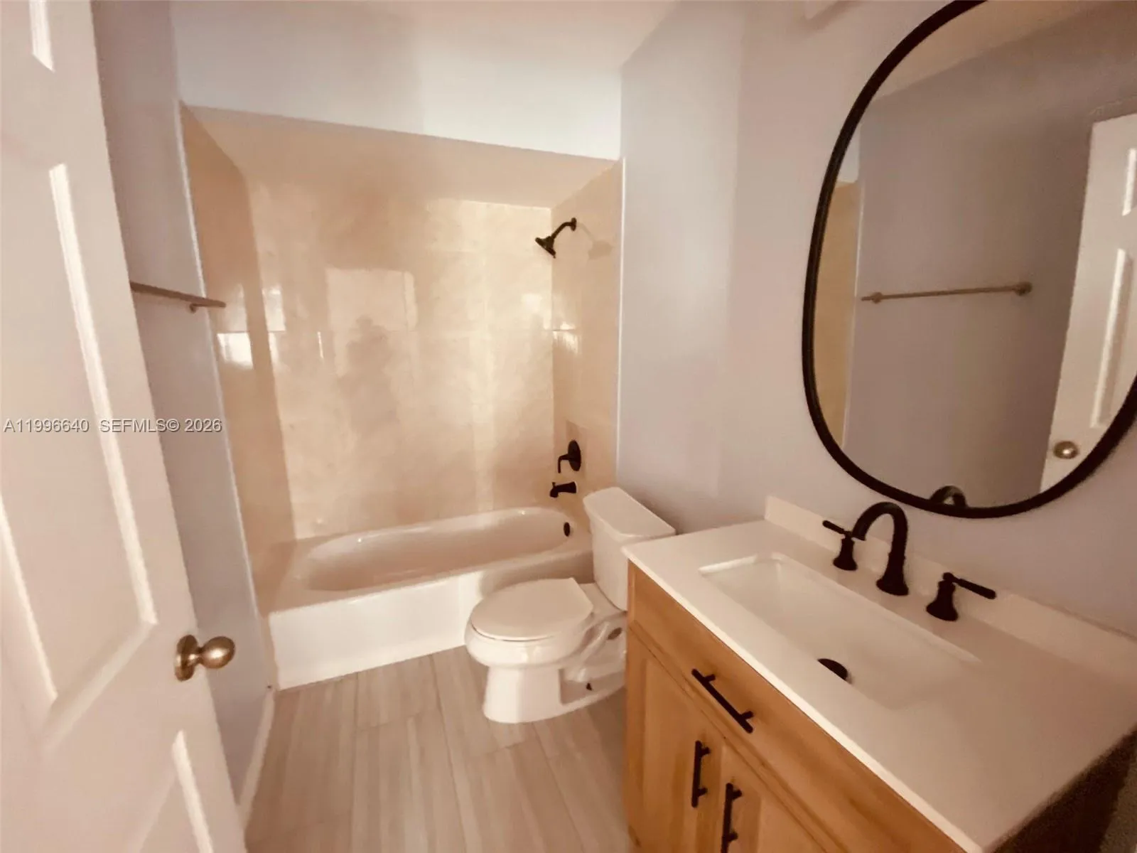 2 Bathroom Third​​‌​​​​‌​​‌‌​‌‌​​​‌‌​‌​‌​‌​​​‌​​ floor