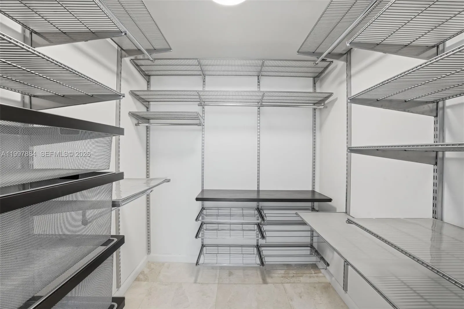 495 Se Brickell Ave 2807, Miami, Florida 33131, Miami, Florida 33131, 1 Bedroom Bedrooms, ,1 BathroomBathrooms,Residential Lease,For Rent,495 Se Brickell Ave 2807, Miami, Florida 33131,A11997884