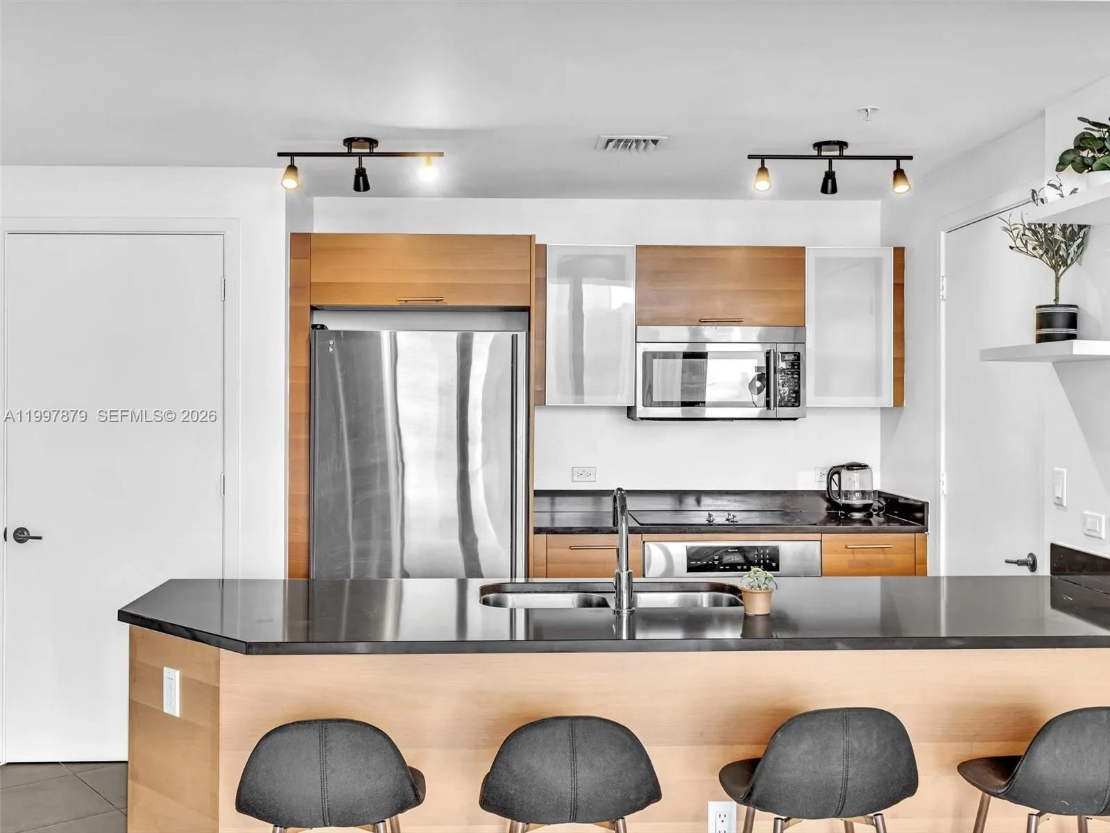 3301 Ne 1st Ave H2706, Miami, Florida 33137, Miami, Florida 33137, 1 Bedroom Bedrooms, ,1 BathroomBathrooms,Residential Lease,For Rent,3301 Ne 1st Ave H2706, Miami, Florida 33137,A11997879