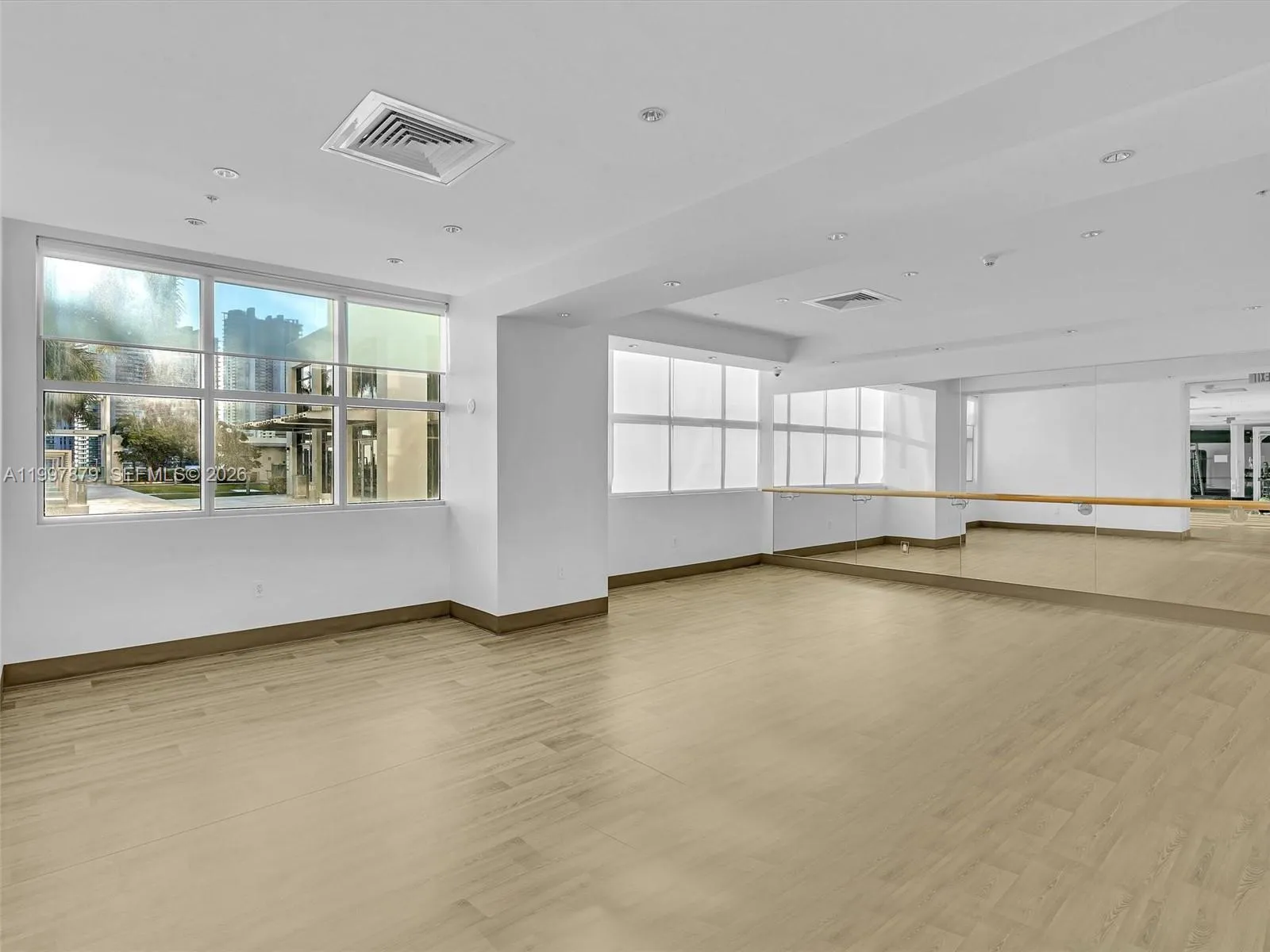 3301 Ne 1st Ave H2706, Miami, Florida 33137, Miami, Florida 33137, 1 Bedroom Bedrooms, ,1 BathroomBathrooms,Residential Lease,For Rent,3301 Ne 1st Ave H2706, Miami, Florida 33137,A11997879