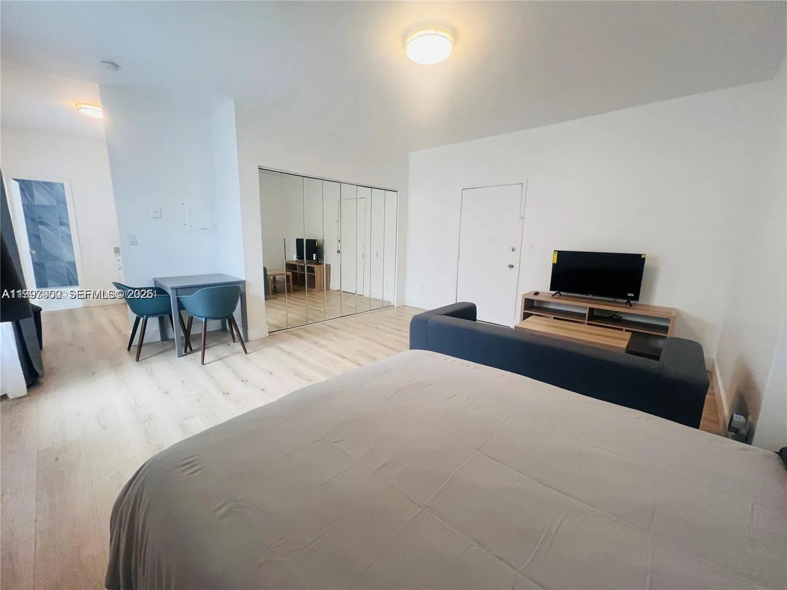 842 Meridian Ave 2g, Miami Beach, Florida 33139, Miami Beach, Florida 33139, ,1 BathroomBathrooms,Residential Lease,For Rent,842 Meridian Ave 2g, Miami Beach, Florida 33139,A11997900