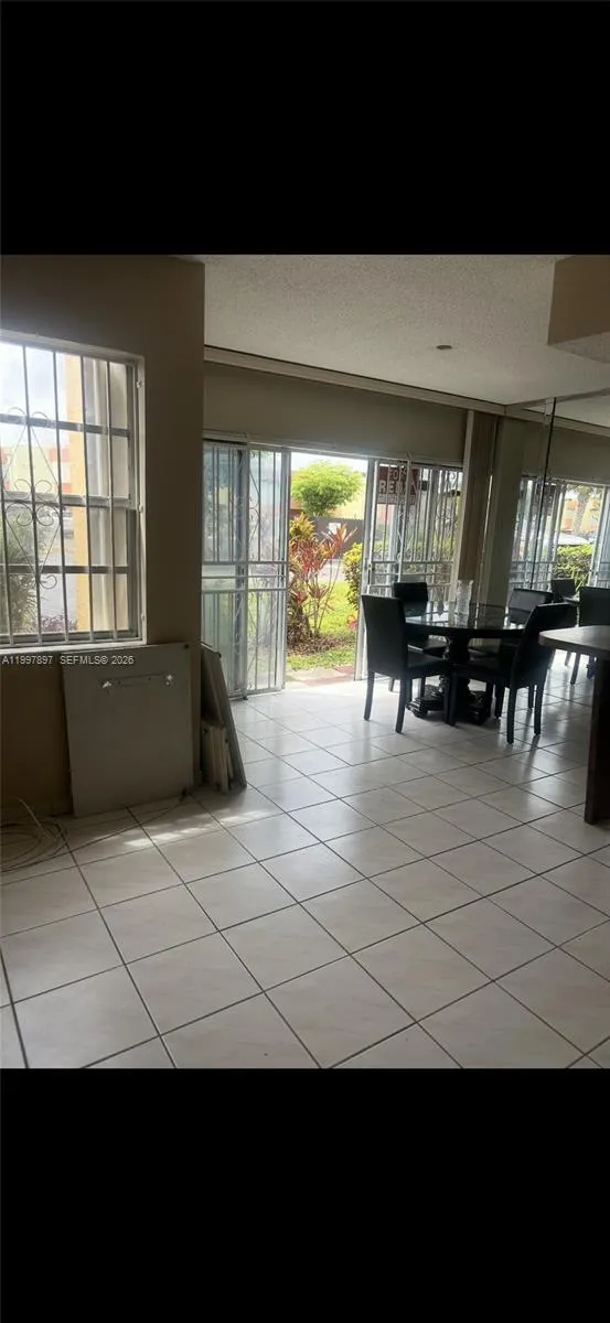 9340 W Flagler St 104b, Miami, Florida 33174, Miami, Florida 33174, 2 Bedrooms Bedrooms, ,1 BathroomBathrooms,Residential Lease,For Rent,9340 W Flagler St 104b, Miami, Florida 33174,A11997897