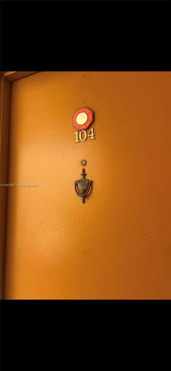 9340 W Flagler St 104b, Miami, Florida 33174, Miami, Florida 33174, 2 Bedrooms Bedrooms, ,1 BathroomBathrooms,Residential Lease,For Rent,9340 W Flagler St 104b, Miami, Florida 33174,A11997897
