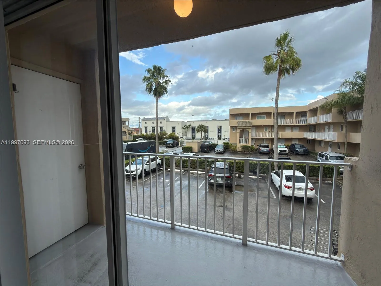2630 W 76th St 201, Hialeah, Florida 33016, Hialeah, Florida 33016, 2 Bedrooms Bedrooms, ,1 BathroomBathrooms,Residential Lease,For Rent,2630 W 76th St 201, Hialeah, Florida 33016,A11997693