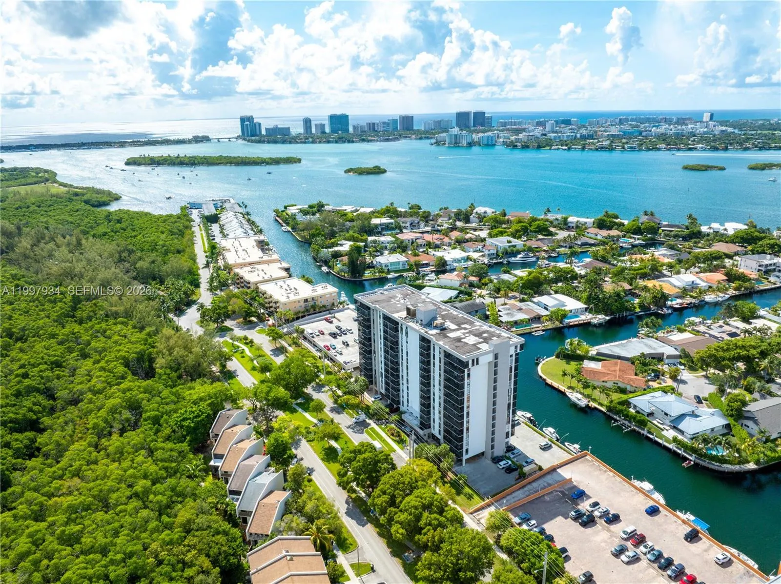 2500 Ne 135th St B506, North Miami, Florida 33181, North Miami, Florida 33181, 1 Bedroom Bedrooms, ,2 BathroomsBathrooms,Residential,For Sale,2500 Ne 135th St B506, North Miami, Florida 33181,A11997934
