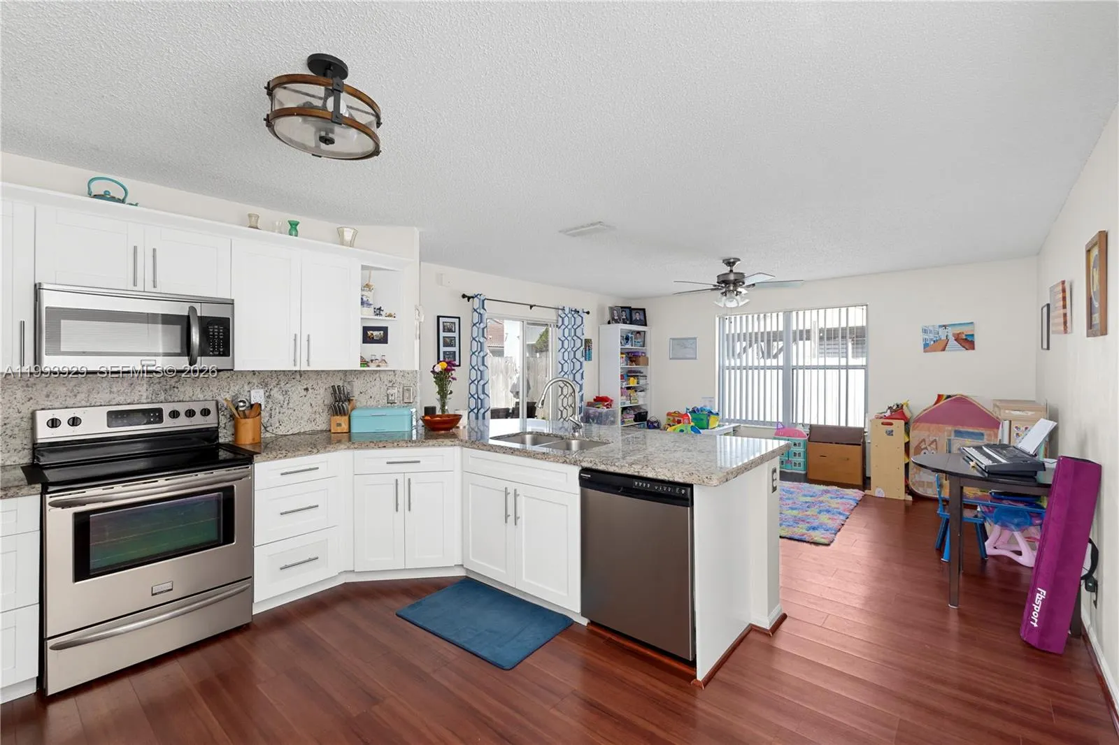 17407 Sw 20th Ct, Miramar, Florida 33029, Miramar, Florida 33029, 4 Bedrooms Bedrooms, ,2 BathroomsBathrooms,Residential,For Sale,17407 Sw 20th Ct, Miramar, Florida 33029,A11993929